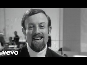 Roger Whittaker - New World In The Morning (The Dickie Henderson Show, 27.03.1971)