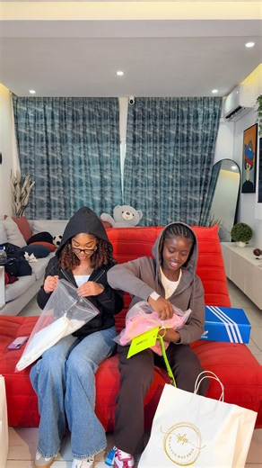 PULL PERSONNALISÉ 🎉 : 10.000F LE PULL LA PERSONNALISATION SELON VOTRE GOÛT PLUSIEURS COULEUR EN STOCK : BLANC , ROSE , VIOLET , NOIR , GRIS , BLEU 📌 TAILLES : S’ M’ L’ XL’ XXL’ 📌 DISPONIBLE CHEZ @qualite_bas_prix 📌 📞 TÉLÉPHONE : 01-51-70-12-86 📌 WHATSAPP : 01-51-70-12-86📌 ———————————————————————————————— LIVRAISON EN MOINS DE 24h SUR ABIDJAN : 1.000F 📌 LIVRAISON EN MOINS DE 48h À L’INTÉRIEUR DU PAYS : 2.000 📌 LIVRAISON EN MOINS DE 72H DANS LA SOUS RÉGION OUEST AFRICAINE : 5.000F 📌 🛍🛍