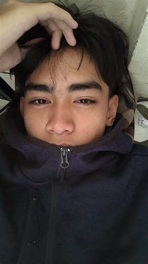 Tips untuk Menggaya Alis Tebal Pria