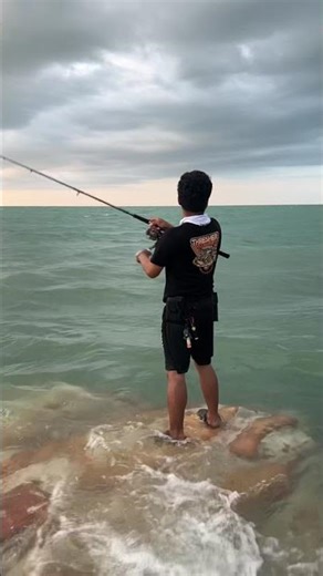 Pande Working the Metal Jig at East Point 🎣