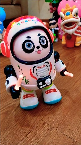 Energetic Space Panda Dancing to A Ram Sam Sam! 🐼🚀🎶 #youtubeshorts #trending #toys