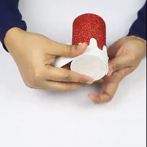 1.1M views · 6.6K reactions | Idea fresca y creativa de velas navideñas de bricolaje #christmas #christmascandles #diy #navidad #manualidades | Casa de manualidades | Facebook