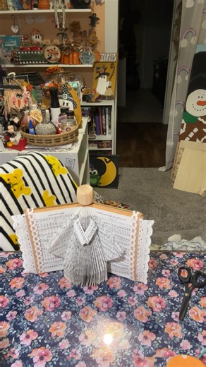 Book Angel part 1 | Craftin' Sweets