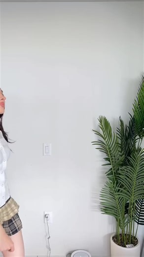 15K views · 63 reactions | Girls problems#elsarca #tiktok | Elsa Arca | Facebook