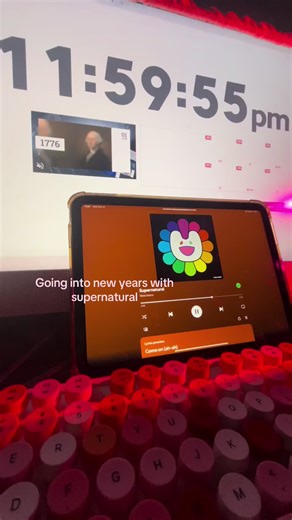 Ignore my computer lagging #newyear #newjeans | new jeans new years