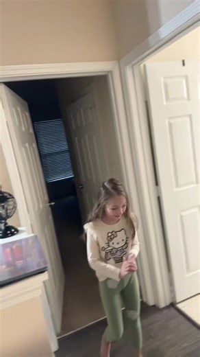 My daughter is not in the mood this morning, she doesn't want to eat anything that I cooked for her#margosha #mamamargoshi #autism #mamamargoshi2