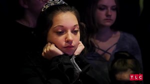 Tensions run high when Shauna finds herself in an uncomfortable situation at the bar... 😬 Watch an all new episode of #IAmShaunaRae, TONIGHT at 10/9c! | TLC