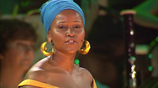 My African Dream... live in Maastricht ❤️ By Kimmy, the Bloemfontein Children’s Choir and the children from the Hout Bay Music Project 🎬 Go see André’s Magical Maastricht in Movie Theaters celebrating 15 years of his glorious hometown concerts. Check www.andreincinemas.com to get the latest information and book tickets at your local cinema. | André Rieu