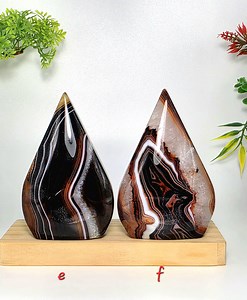 Sardonyx Agate Ornament / Red Banded Agate / Madagascar Agate / Home Decor / Rocks and Minerals - Etsy