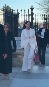 Elegante y sobria mucha clase derrocha Maria corona Machado en Washington #NicolasMaduro | Monica Spear Mootz