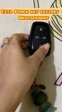 Tata Punch key Battery Replacement | How to remove the battery from Tata Punch smart key #tatapunch