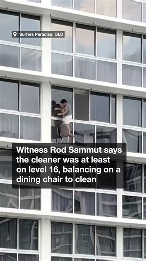 Window cleaner daredevil act on highrise has onlookers holding their breath