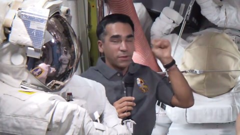 NASA astronauts explain nonverbal communication in space
