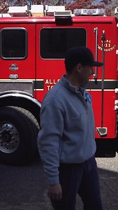 🚒 Aerial Operations Webinar – Live Tuesday, June 17 at 8 PM EST 🚒 Join us on the Blue Collar Firemen App for an in-depth discussion on Aerial Operations—techniques, strategies, and lessons learned from the streets. 🔥 Quick Tip: Use the hook to spot the jack for precise placement—because when seconds count, precision matters. Don’t miss out on more solid takeaways to sharpen your game. 📅 Date: Tuesday, June 17 📍 Where: Blue Collar Firemen App ⏰ Time: 8 PM EST #FlowAndVent #AerialOps #BlueCol