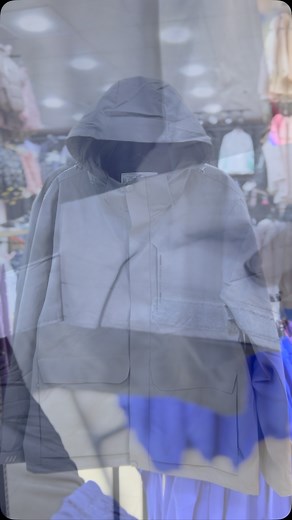 Veste imperméable homme 🤎🍂 Prix:2900DA 🏷️ Taille : M/L/XL/2XL/3XL selon le modèle Livraison disponible 58 wilayas 📦 Mrahba bikom 🤍 #new #news #newcollection #newpost #nouvellecollection #nouveauté # | Universal Shopping bab el oued