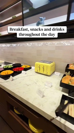 Here are the perks that come with club level at Pixar Place Hotel #pixarplacehotel #disneyland