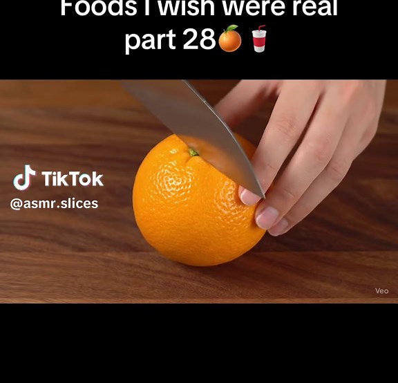 ‏Candy inside the fruit🍊 #asmr #satisfyingvideos #ai