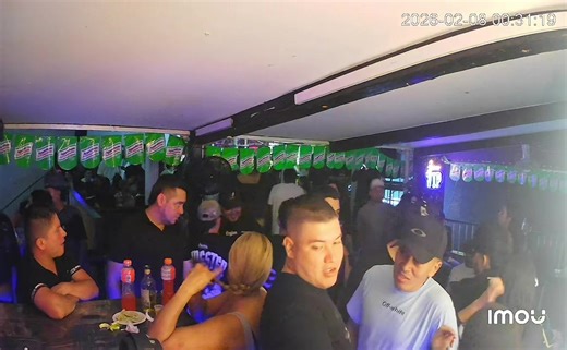 🆘🆘🆘AYUDANOS A IDENTIFICAR ESTAS PERSONAS... SON 3 HOMBRES Y UNA MUJER SE HACEN PASAR POR EL GREMIO DE CABALLISTAS... OJO SON UNOS ATRACADORES SE APROVECHAN DE LAS PERSONAS QUE ESTAN EN FIESTAS Y LES DAN ALGO EN LA BEBIDA LOS LOGRAN LLEVAR A LA CASA Y HURTAN DINERO, JOYAS DE ORO Y CELULARES. MUCHO CUIDADOO ESTO SUCEDIO EN LA MADRUGADA DEL DOMINGO 8 DE FEBRERO DE 2026 EN LA VIRGINIA RISARALDA. AGRADECEMOS CUALQUIER INFORMACION QUE NOS PUEDAN BRINDAR PARA DAR CON EL PARADERO DE ESTOS LADRONES 🐀