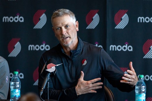 Blazers introduce Tom Dundon: New owner on NBA players, being liked, staying in Portland, making a big splash