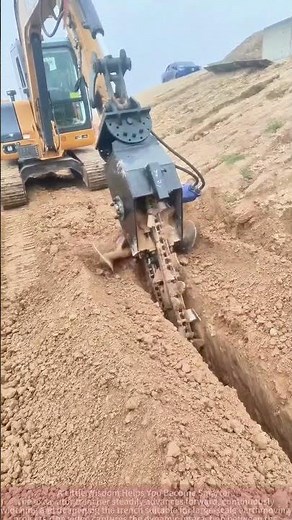 Excavator trenching in real action: The “trenching wonder” of earthmoving projects—efficiencydouble!