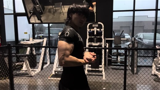 David Laid Inspires with Gym Transformation