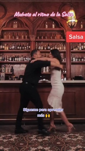 Muévete al ritmo de la salsa 💃🎵🕺 goza en tus fiestas y reuniones . Aprende con nuestro programa 100% online todos los pasos de la Salsa y 5 ritmos latinos más, desde cero a Pro . Escríbeme al enlace del perfil para más información de nuestro programa 🙌🔥 #salsa #ritmoslatinos #dancers #salseros #aprendeabailar #europa #baile #pasosdebaile #pasos #latinoamerica #usa #teenseño | Bailes Latinos