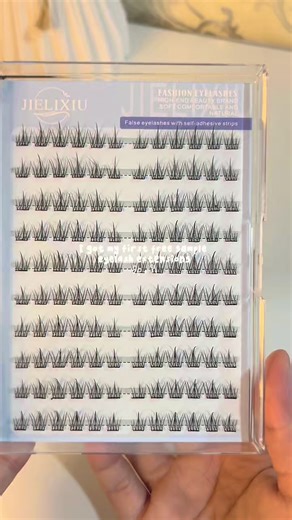 First Free Eyelash Extension Sample Experience