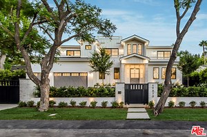 17970 Rancho St, Encino, CA 91316 - MLS 21-749200 - Coldwell Banker