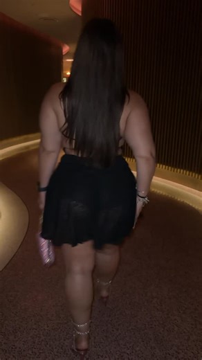 Jennie Garcia on Instagram: "🖤✨"