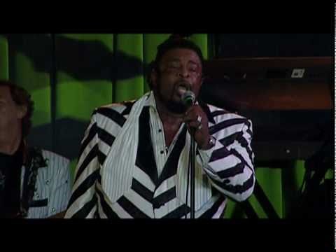 Paul Williams Jr with The Temptations Review