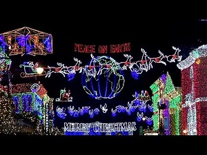 Disney's Hollywood Studios 2015 The Osborne Family Spectacle of Dancing Lights Christmas