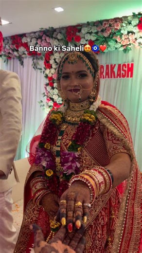 Pragati Mehandi on Instagram: "My bestie, now a beautiful Bride😍🧿 her mehandi, her glow, her moment✨❤️ Mehandi by @pragati_mehandi47 In frame my bff @seeta.singh_05 . . #mehandidesigns #pragatimehandiartist #bridalmehandi #bridalmehandiartist #thanemehandiartist"