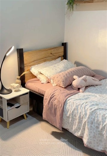 Favorite Sheets Back On: Cozy Bed Makeover