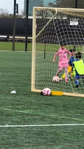 beIN SPORTS USA on Instagram: "It's not just heritage. Just a life lived with the ball.. ⚽ Ciro Messi showing off his talent. 🙌💪 #beINSPORTS #Messi"