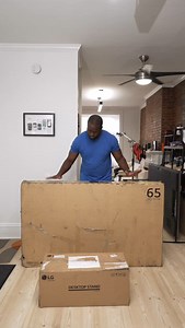 9.6K views · 292 reactions | Finally unboxing The LG G5 OLED. LG's top of the line OLED TV. Would you pick up an LG OLED TV? #unboxing #lgg5 #oled #reels #reelsinstagram #booredatwork #oledtv | Booredatwork | Facebook