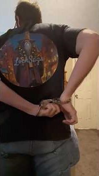 (314) Behind the Back Handcuff Escape with Bobby Pin #locksport #handcuffs #escape #shacklemen