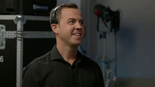 Snickers TV Spot, 'Confused' Featuring Carmelo Hayes