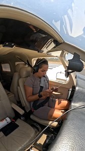 12K views · 4.4K reactions | flashback a este despegue con el Bombón de Zihuaaaa✈️ (fue mi primera vez ahí, me encantó) video con mi GoPro 13朗 tenemos 5% de descuento en @gopromx usando mi código : Danicova5 﫶 | Danicovarrubiass | Facebook