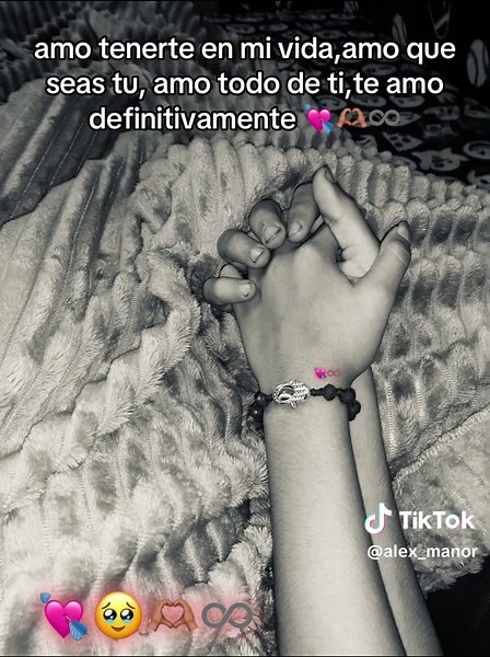 #parati #foryou #fypシ゚viral #parejitas🥹💘 #singing 👩🏼‍❤️‍💋‍👨🏻👸🏽