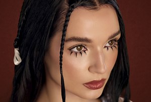 POPPY Releases Single 'New Way Out'