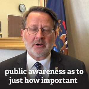 The measles outbreak in Michigan was preventable. My bipartisan VACCINES Act will help combat misinformation, help raise awareness about the importance of vaccines and help cut health care costs. | Senator Gary Peters
