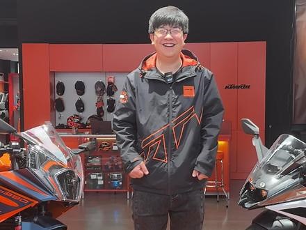 最直接的车型优惠都告诉你了，手快的五一就能骑上新车！#ktm #机车 #五月与KTMR2R一起ADVENTURE