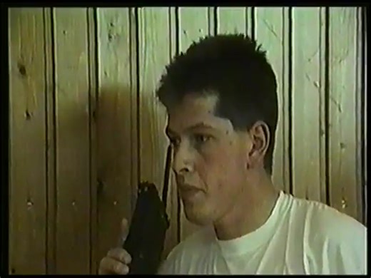 17K views · 196 reactions | "DUISBURGER ALLTAG" ️Eine tolle Dokumentation über die Arbeit der Feuerwehr in Duisburg. Ein Film der Feuerwehr Duisburg im Jahre 1992. Feuerwehr Duisburg Löschzug Rheinhausen Feuerwehr Duisburg - Löschzug Stadtmitte Feuerwehr Duisburg Löschzug 730 Feuerwehr Duisburg Walsum - Löschzug 410 Feuerwehr Duisburg - Fernmeldedienst | Duisburger Nachrichten | Facebook