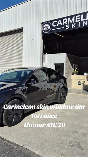 Today, we worked on this sleek Tesla Model Y, focusing on the front row to match the factory rear tint. We used Llumar ATC 20 to achieve that perfectly balanced, uniform look! To our customer: Thank you so much for choosing Carmeleon Skin! It was a pleasure to help you enhance your Model Y’s style and comfort. Drive safe and stay cool! 🙏✨ Key Highlights: 🛡️ The Perfect Color Match: ATC 20 provides that classic charcoal look that complements the Tesla aesthetic beautifully. ☀️ Crucial Protectio