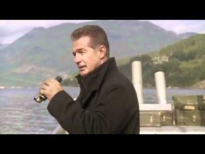 a drysuits woman killed by a big octopus underwater