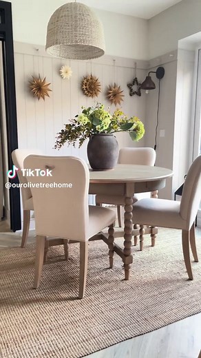 Stylish Christmas 2025 Interior Decor Ideas