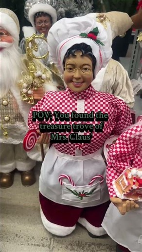 Shopping for Christmas Decor #burlingtoncoatfactory #santaclaus #cristmasdecor #christmasdecorations