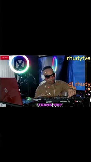 RAPHAEL DE ESPAÑA EN UN MIX DE EXITOS