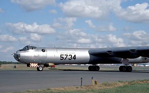 【高清】1955年 美国空军B36起飞