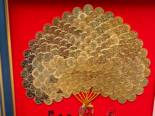 亲手做的发财树谁能不惊喜！当作生日礼物， 乔迁礼物都很合适，寓意也好，亲手做 的招财树希望你如愿以偿超有钱！#手工diy摇钱树硬币 #生日礼物 #送父母的礼物